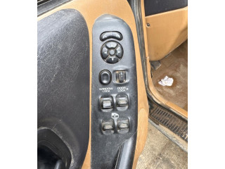 Зеркало электрическое Jeep Cherokee XJ 1991 - 2001 года