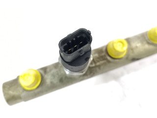 Vstřikovací lišta 0445214015 Renault Laguna I F9Q718