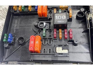 Pojistková skříňka 1K0937125A, 014189871 Volkswagen Caddy 2007