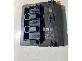 Блок комфорта 5K0937085AA Volkswagen Caddy