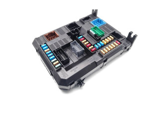 Блок предохранителей 9819850080   Peugeot 2008 I    