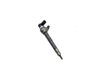 Vstřikovač 0445110477, 04L130277AJ   Volkswagen Golf VII  pro naftový motor 1.6  