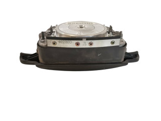 Подушка безопасности водителя 9206137   Volvo S70  V70  V70 XC