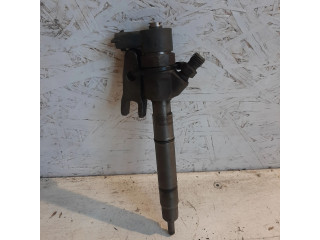 Vstřikovač 338002A900   Hyundai i30  pro naftový motor 1.6 R43E 