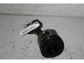 Поршень с шатуном 55283099 Fiat 500X