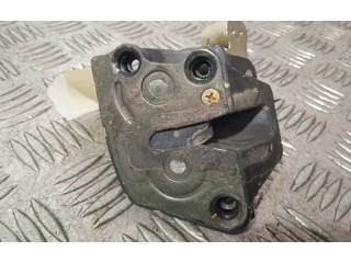 Zámek zadních dveří    KIA Carnival 2004