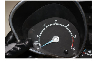 Панель приборов    Ford B-MAX       