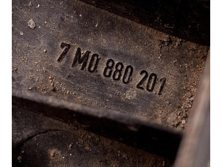 Подушка безопасности водителя 7M0880201, None Ford Galaxy