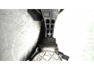 Устройство натяжки ремня