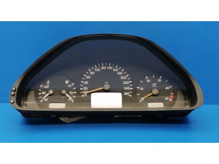 Přístrojová deska Mercedes-Benz E W210 1999 A2105402811