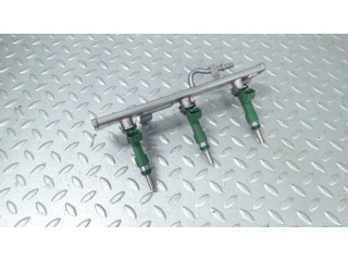 Комплект форсунок 16608494R, 175204021R    Dacia Sandero для бензинового двигателя  1