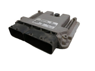 Блок управления двигателя 96820490, 0281013600   Chevrolet Nubira