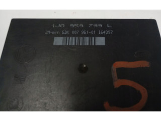 Блок комфорта 1J0959799L Skoda Octavia Mk1 (1U)