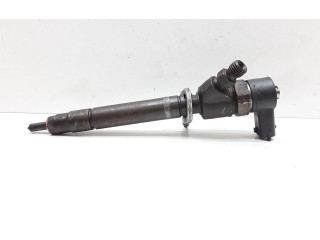 Форсунка 30777526, 0445110298    Volvo V70   