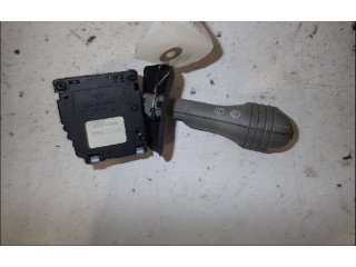 Ручка стеклоочистителей 7701046628   Renault Twingo I