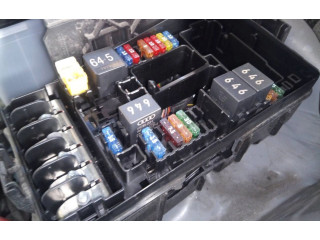 Pojistková skříňka Řídící jednotka BSM Volkswagen Tiguan 2017