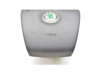 Подушка безопасности водителя 1Z0880201AB Skoda Octavia Mk2 (1Z)