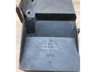 Pojistková skříňka 90560119 Opel Zfira A 1999