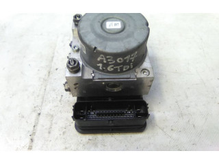 Блок АБС 5Q0614517BJ Audi A3 S3 8V 2013 - 2019 года