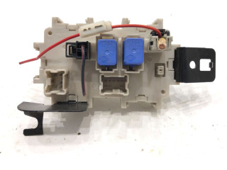 Pojistková skříňka Nissan Altima 2005