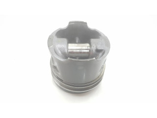 Поршень с шатуном 120A14373R Dacia Sandero для дизельного двигателя