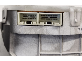 Панель приборов 7MBH1CB   Mazda 323 F       