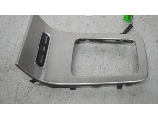 Включатель / ручка переключения передач    Volvo V70    