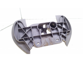 Другая центральная деталь консоли (туннеля)