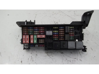 Блок предохранителей A1643402372 Mercedes-Benz ML W164