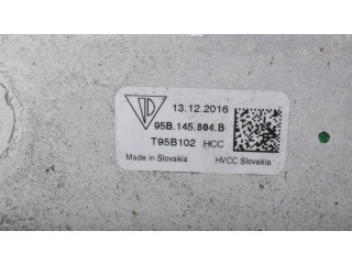 Интеркулер 95B145804B PRAWA Porsche Macan