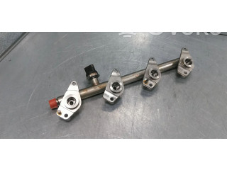 Vstřikovací lišta A2700701595, A2700701995 Mercedes-Benz GLA W156 133980