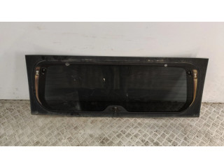 Заднее стекло