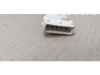 Zpětné zrcátko  Citroen Berlingo 2004    