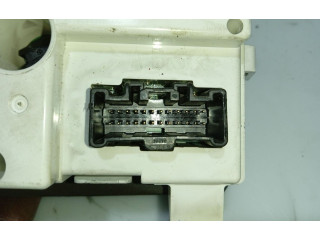 Модуль блока управления кондиционером Mazda 3 I