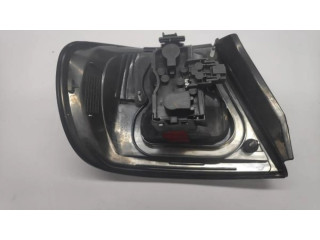 Задний фонарь 265509F527 Nissan Primera 2000-2001 года