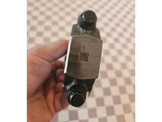 Поршень 038105401J Volkswagen Caddy