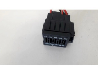 Pojistková skříňka BMW 5 E39 1998