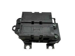 Pojistková skříňka 4B3937505D, 4B3937505C Audi RS6 C5 2004