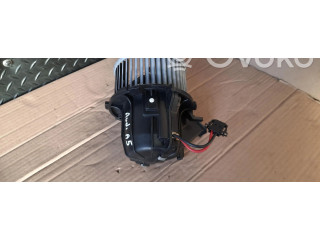 Вентилятор печки    U0853004   Audi A5 8T 8F