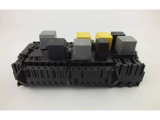 Pojistková skříňka A1669068201 Mercedes-Benz GLE (W166 - C292) 2016