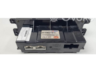 Блок управления климат-контролем 972503E150 KIA Sorento