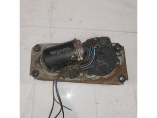 Моторчик дворников     Daihatsu Feroza