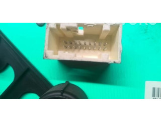 Přístrojová deska Citroen Berlingo 2005 00006105V4