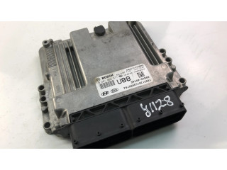 Řídící jednotka 391402A880, 0281032871 KIA Ceed 2017