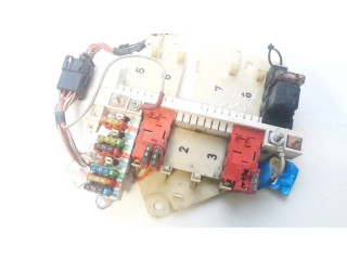 Pojistková skříňka p1635407407 Mercedes-Benz ML W163 2000