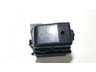 Pojistková skříňka Dodge Caliber 2009