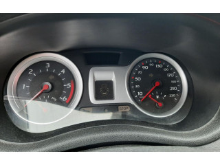 Панель приборов 8200060289 Renault Clio I
