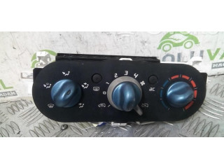 Блок управления климат-контролем 7701067954 Renault Twingo II