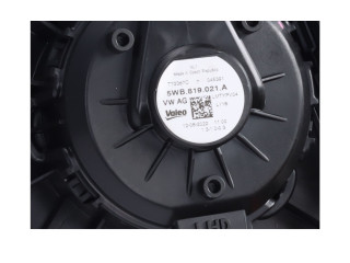 Вентилятор печки    5WB819021A   Volkswagen Touran II