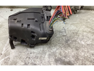 Блок предохранителей  6G9T14A067CA   Volvo V70    